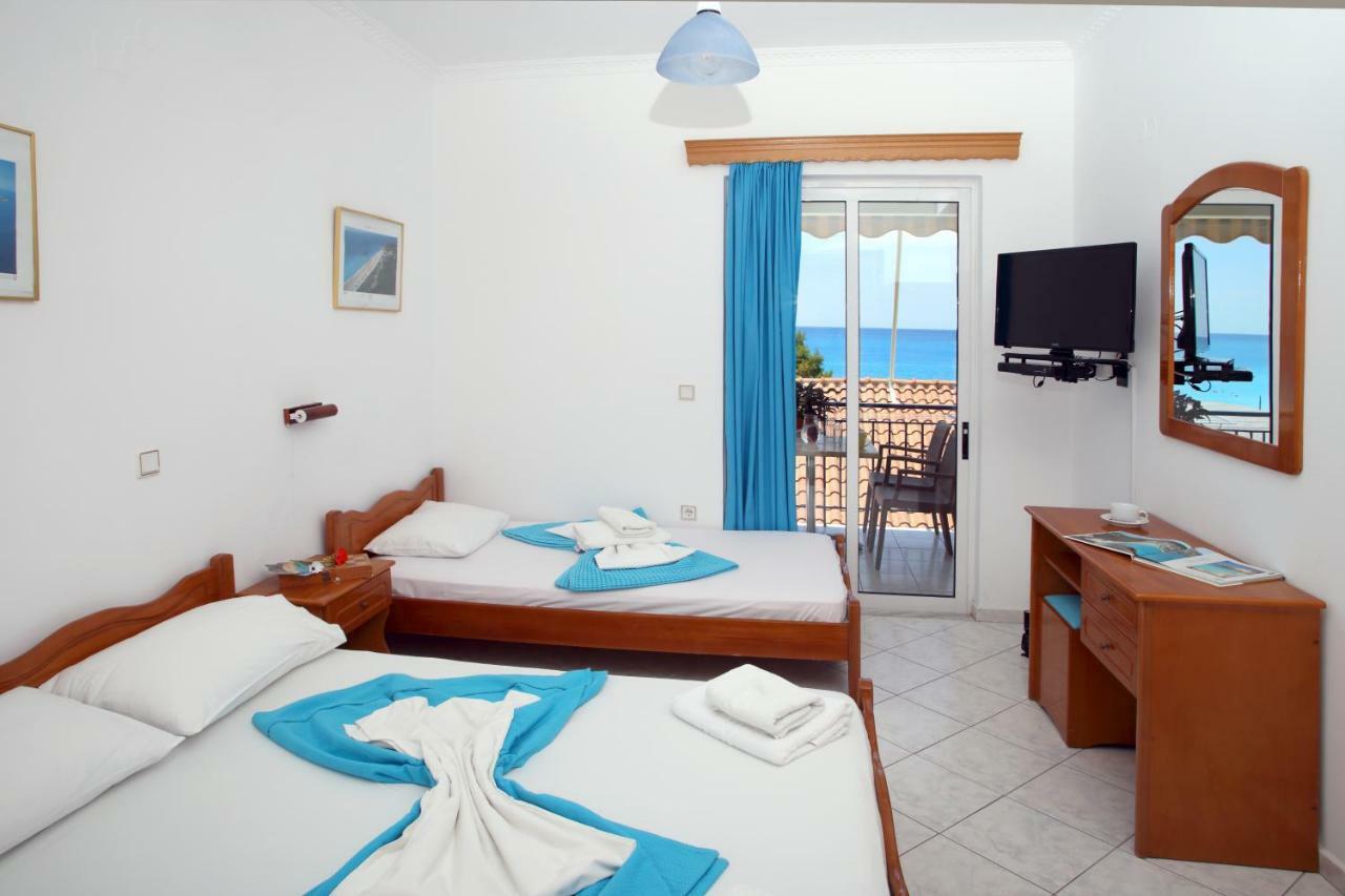 Theocharis Bros - Studios Apartments Agios Nikitas Exterior photo