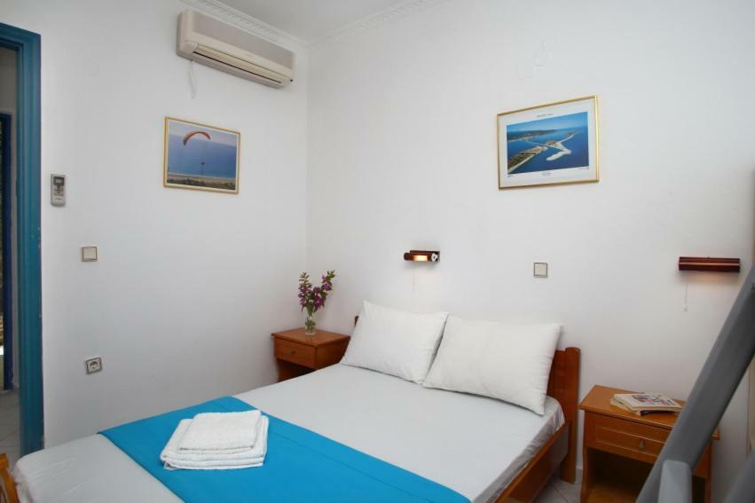 Theocharis Bros - Studios Apartments Agios Nikitas Exterior photo